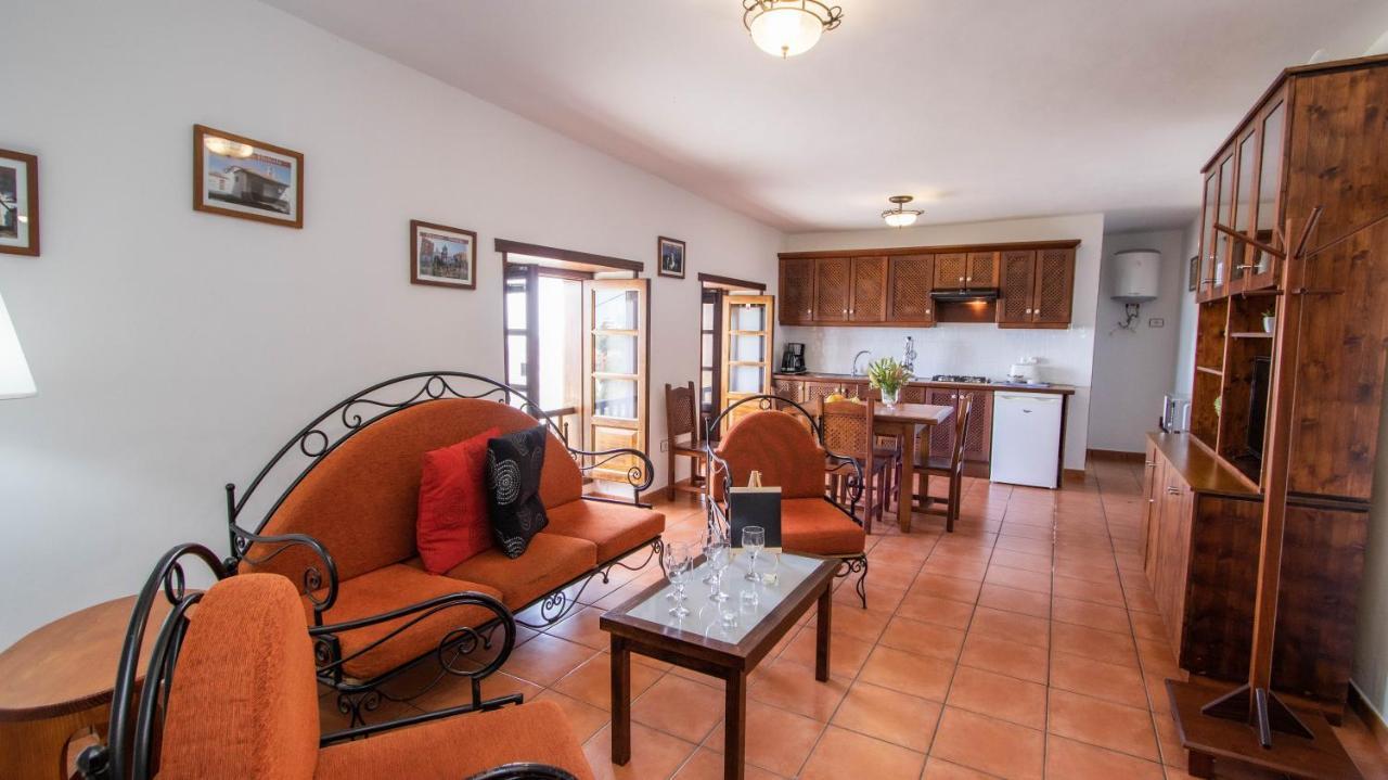 Holidaynorthtenerife Caserio Rural Los Charcos อิคอดเดลอสวินอส ภายนอก รูปภาพ