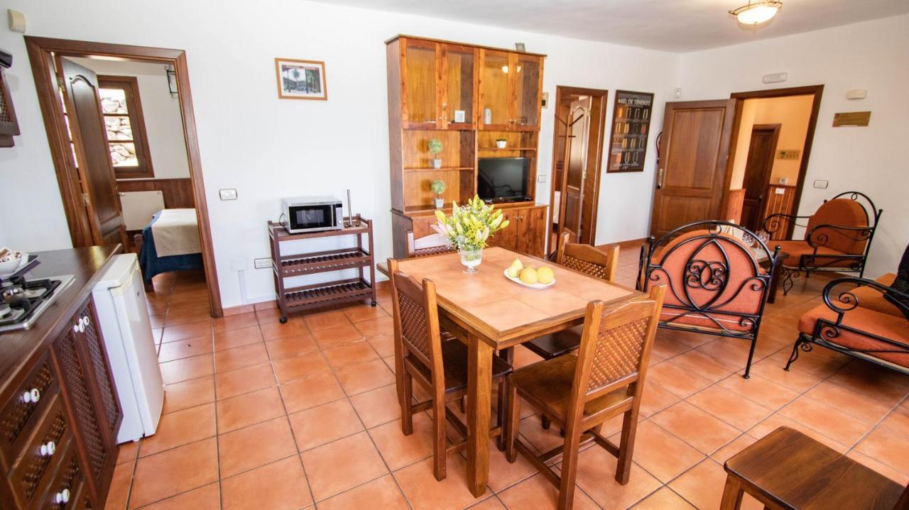 Holidaynorthtenerife Caserio Rural Los Charcos อิคอดเดลอสวินอส ภายนอก รูปภาพ